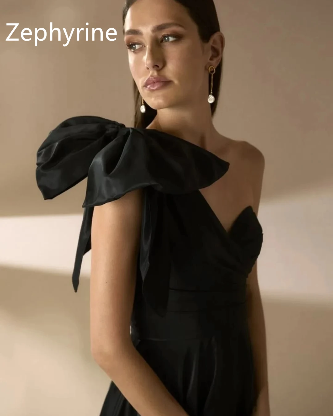 فستان سهرة مخصص بدون أكمام على شكل حرف a أسود جيرسي موضة بدون حمالات فساتين المشاهير بفيونكة أشرطة سباغيتي فساتين لحضور الحفلات الموسيقية