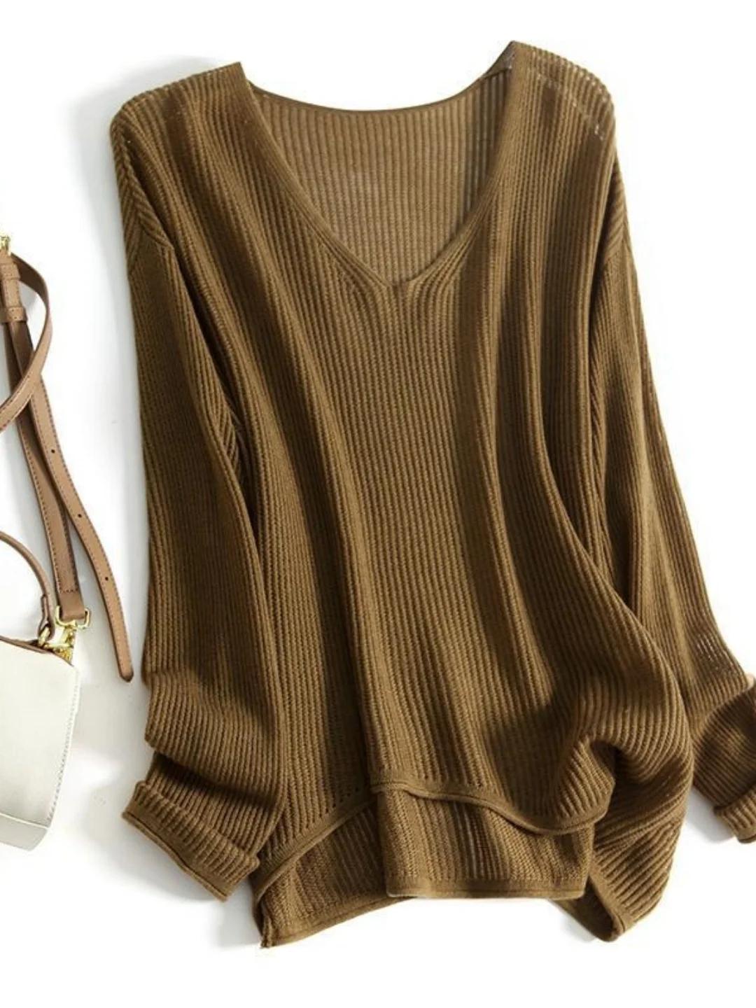 plus Size Women's Knitted Sweater V-Neck Long Sleeve Soft Korean Style Loose Fit Fashionable Autumn Winter Top for Heavy Girls image 4