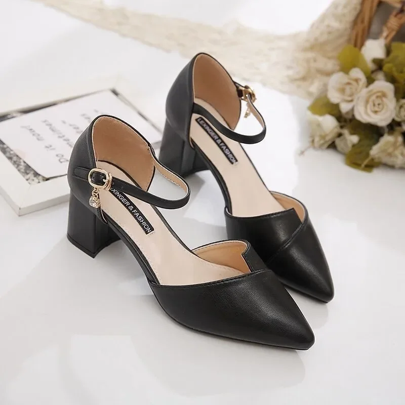 Single Shoes Women\'s New Thick Heel Bridesmaid Shoes Pointed One Button Bag with All-matching Sandals Four Seasons 2023