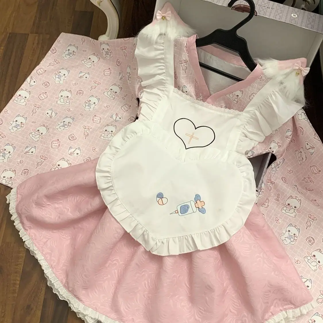 MAGPGP Abbigliamento donna giapponese Set da due pezzi Manica svasata Volant Grembiule Vita alta Abito a trapezio Abiti Stampa carina Abito dolce