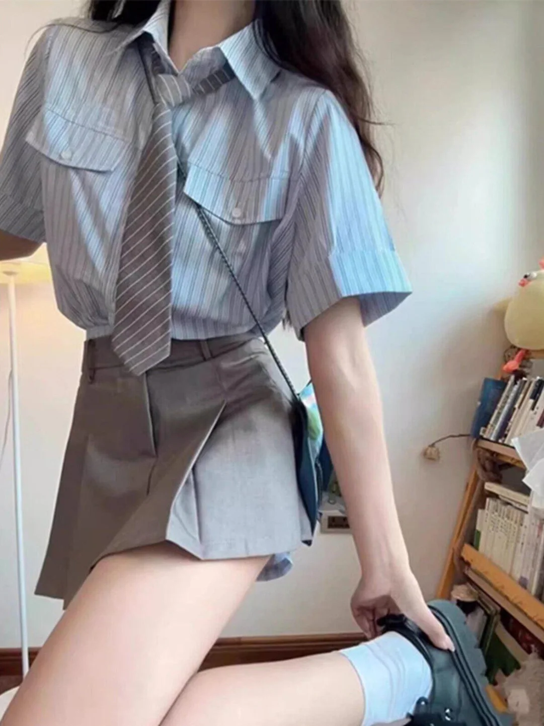 

Fashionable Short Sleeve Shirt And Slimming Short Skirt Set Women's College Style Summer Outfit High Waist Pants Striped Pattern