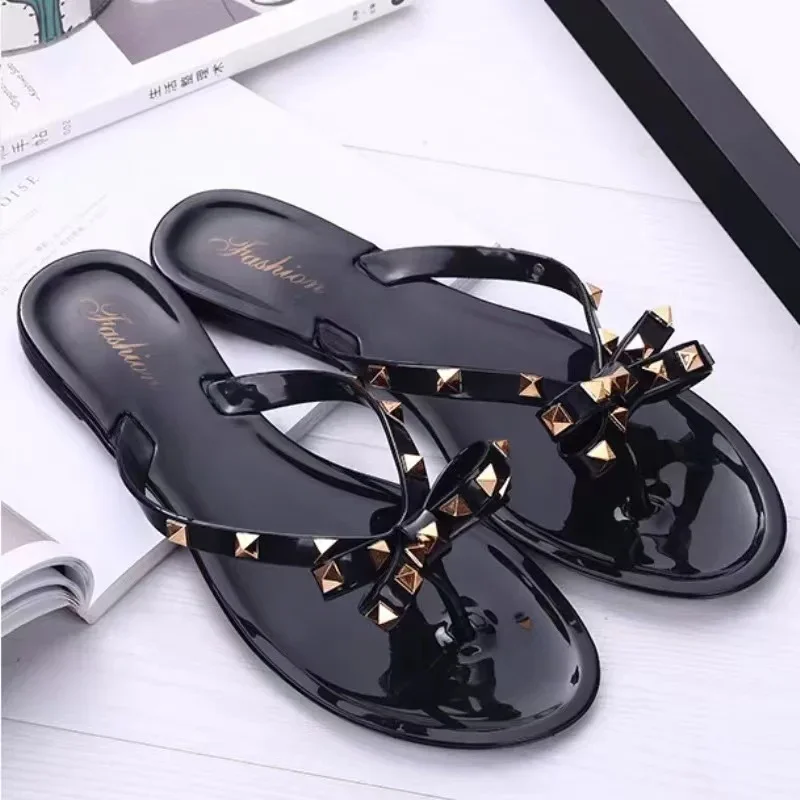 

Woman Sandals Flats Fashion Woman Flip Flops Summer Shoes Flats Sandals Cool Beach Rivets Shoes Sandals Girls Size 36-41