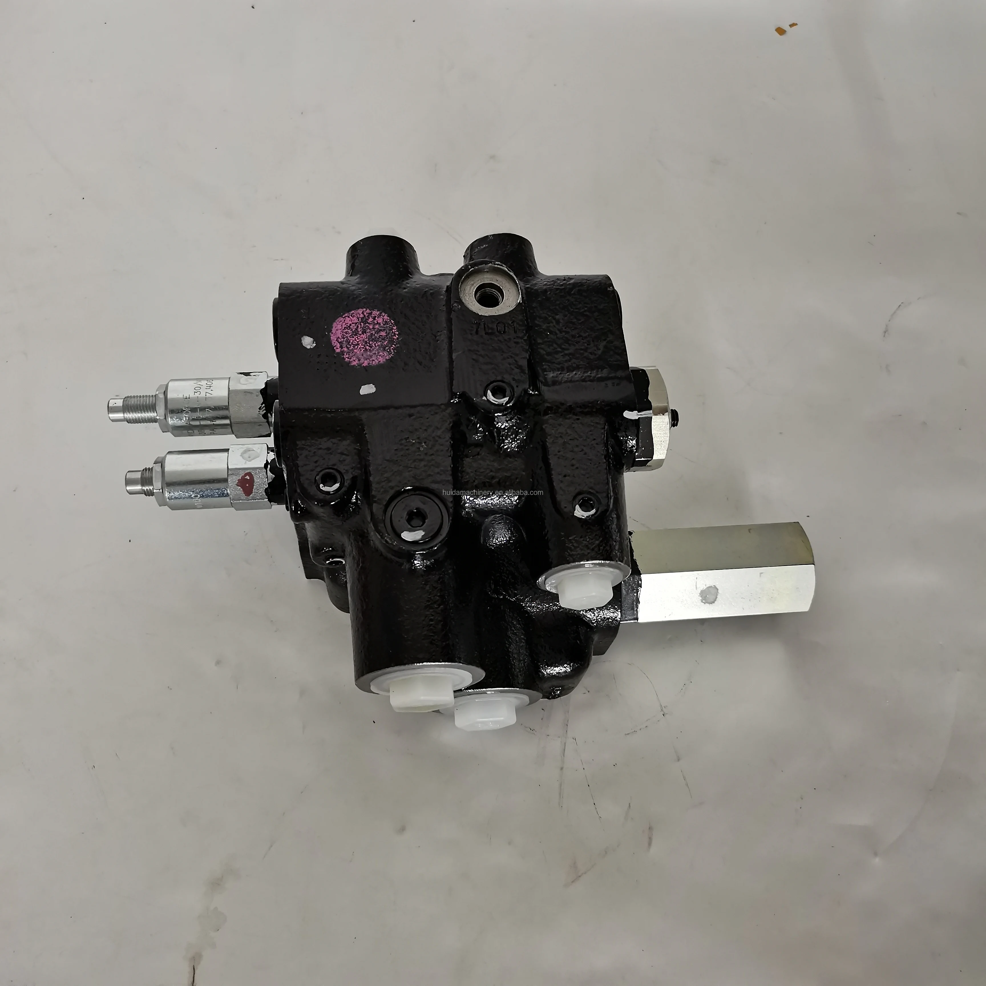 

421-43-47690 421-43-47691 421-43-47692 Valve Assembly for Wheel Loader WA500-6 WA480-6 WA470-6