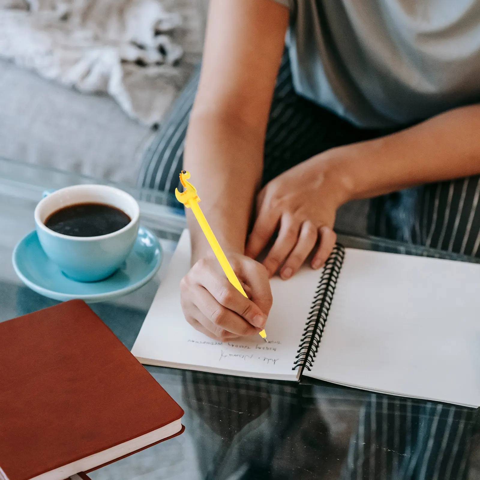 

16Pcs Neutral Gel Pens Black Ink Dinosaur Shape Cartoon Sign Pens Smooth Writing Student Office Fine Point Pen