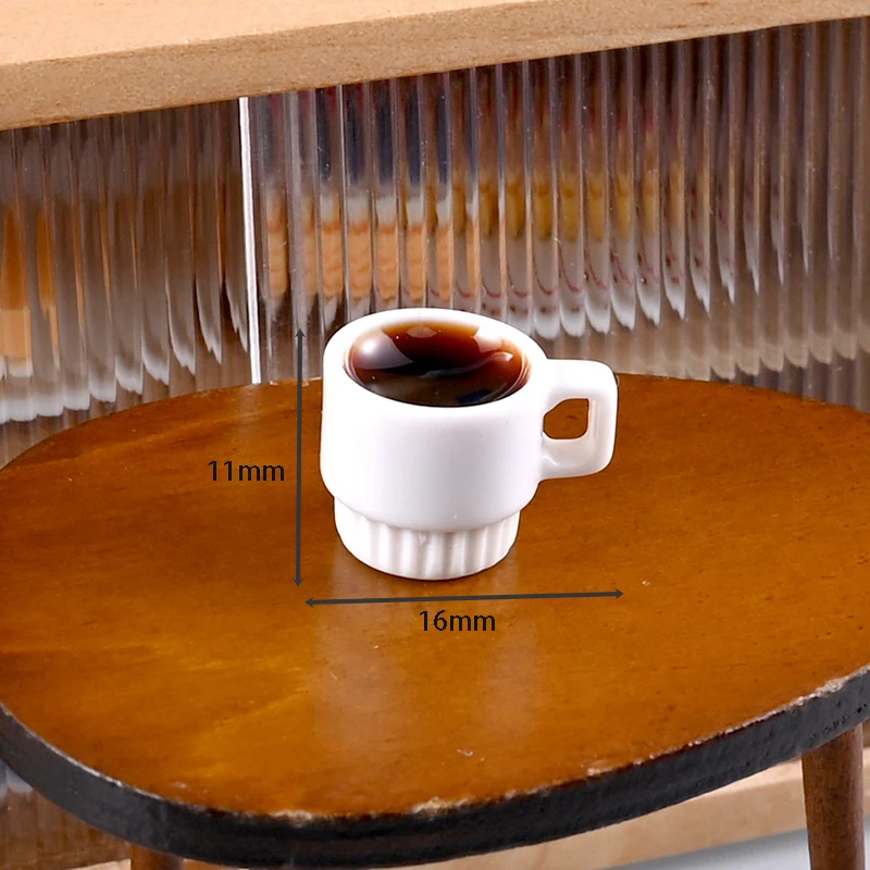 Conjunto de 6 copos de bebida de café de resina em escala 1:12 em miniatura para decoração de casa de bonecas; Acessórios de simulação de modelo de brinquedo de copo de água