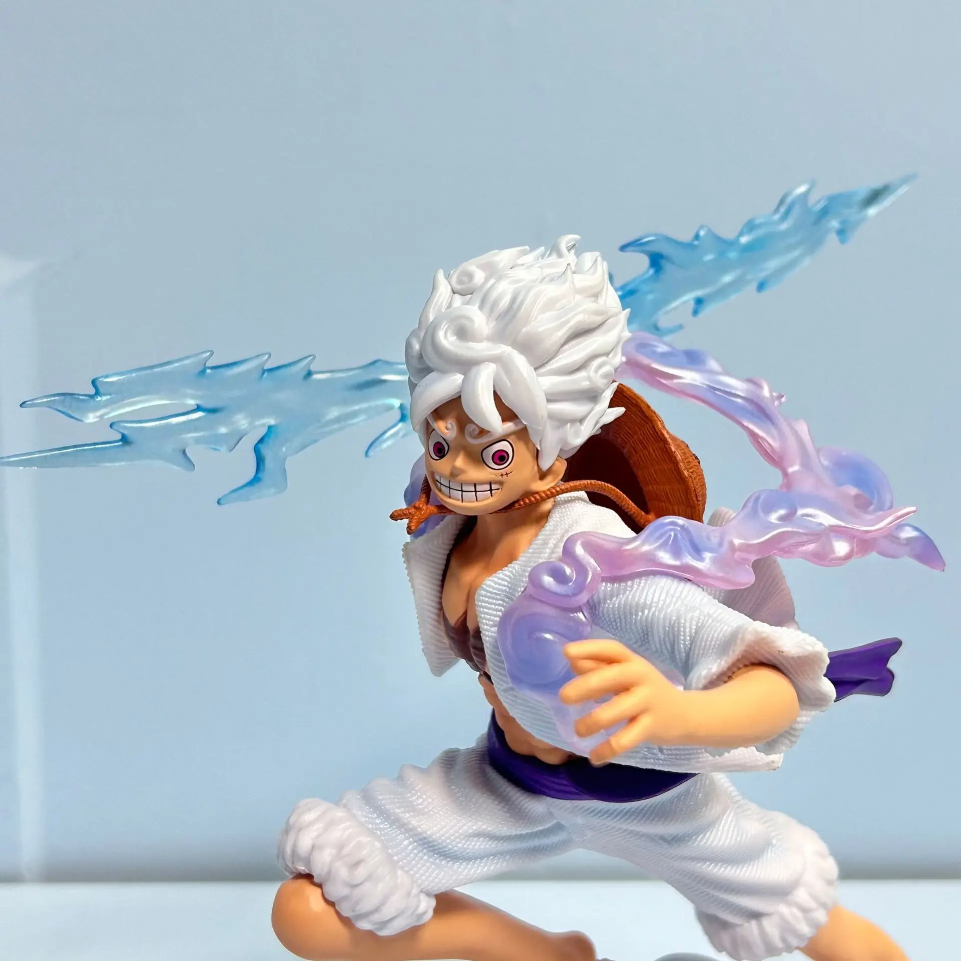 

Новая фигурка персонажа Луффи из One Piece в различных стилях, в наличии, аниме-фигурка с шляпой, модель-статуэтка Луффи в новом стиле, подарок для фанатов.