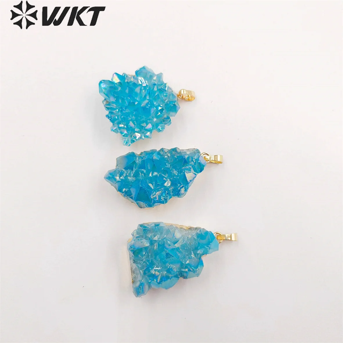 WT-P551 Gorgerous Aqua Aura Quartz Crystal Cluster Fashion Hearing Blue Pendant Can Make Necklace Accessories