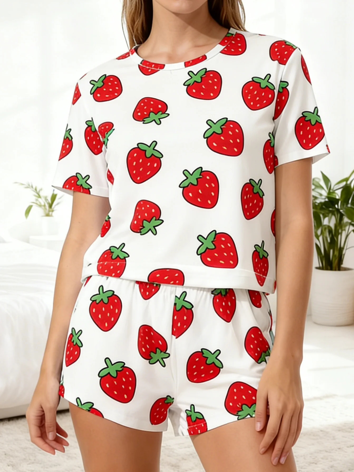 

Женский пижамный комплект с короткими рукавами и принтом клубники