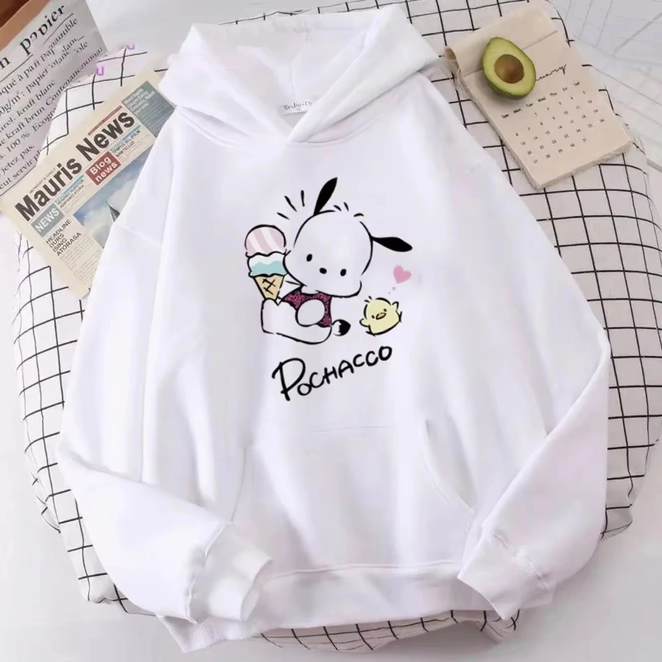 سويت شيرت الأطفال المطبوع عليه كلب باشا اللطيف من مينيسو تشبه طفولي وغير رسمي مناسب لارتدائها يوميًا