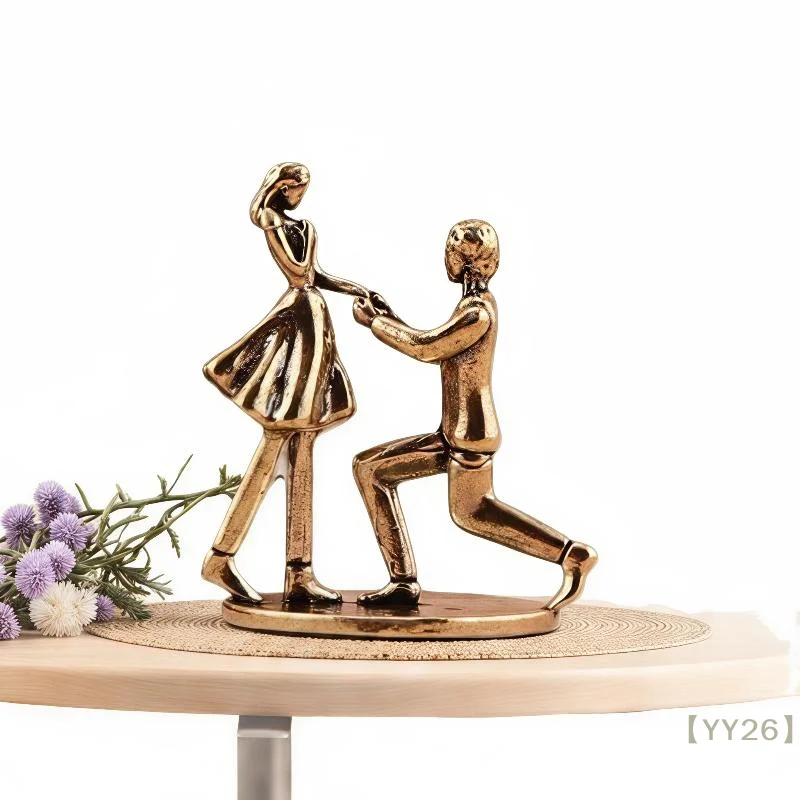 【YY26】Vintage Bronze Couple Proposal Figurine – Romantic Zinc Alloy Decor for Wedding & Anniversary Gift
