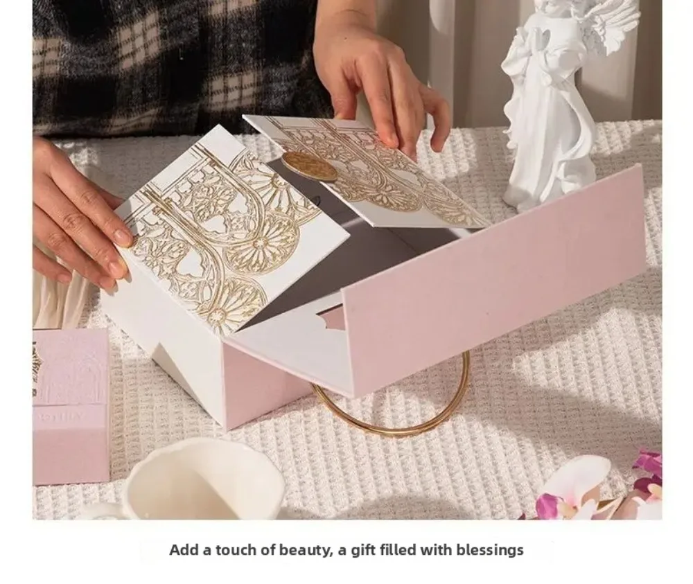 Europäische Barock-Wildleder-Geschenkbox, aufklappbare Handverpackungsboxen, doppelt öffnende Metallgriff-Süßigkeitenboxen – Detail 12