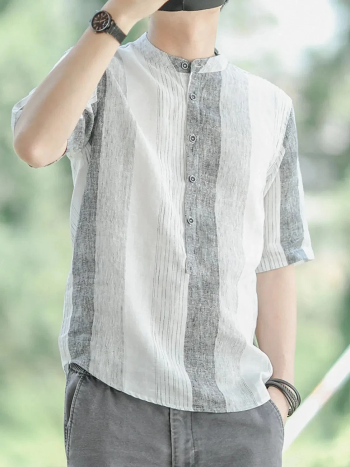 

Новая китайская тонкая дышащая льняная мужская рубашка с коротким рукавом, воротником-стойкой, высококачественная повседневная полосатая рубашка, летняя модная городская одежда.