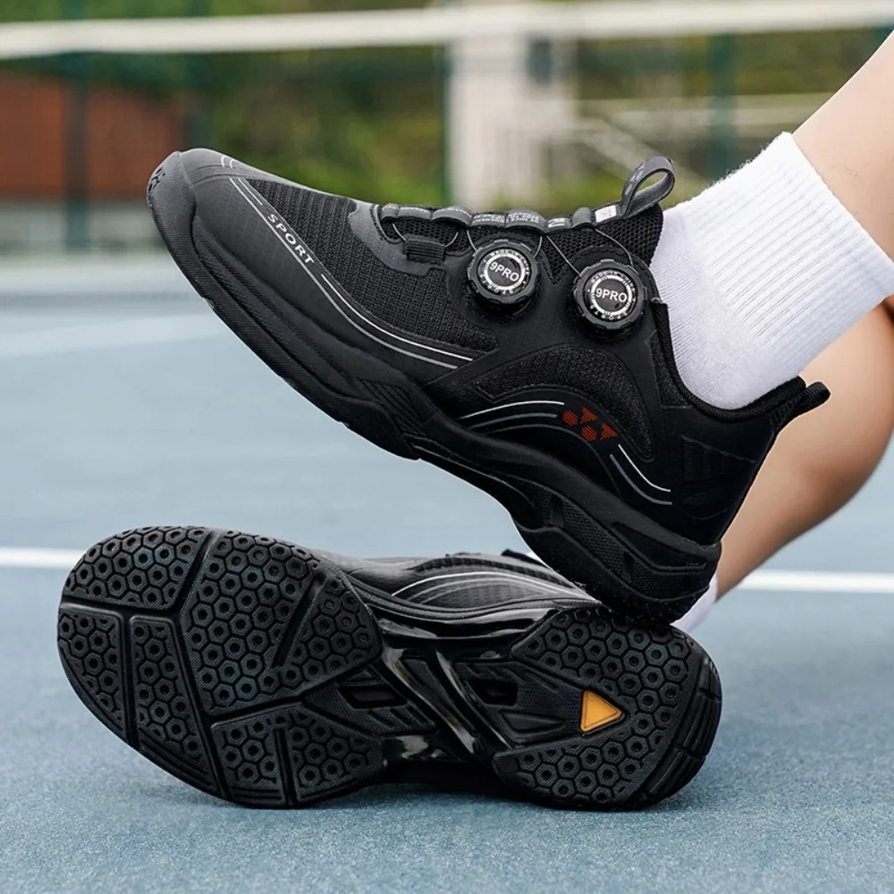 2026 New Men's Badminton Shoes Non Slip Tennis Shoes Colorful Soles Training Specific Sports Shoe Breathable Outdoor Sneakers