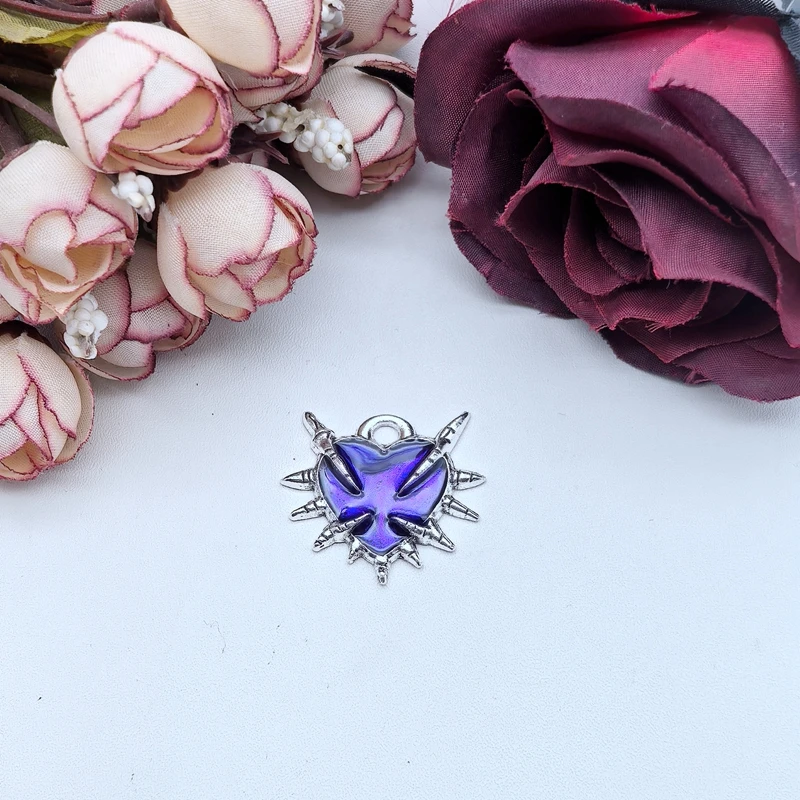 5Pcs Heart shaped pendant, Gothic, black, red, purple, retro style, garbage, punk, DIY, aesthetic jewelry