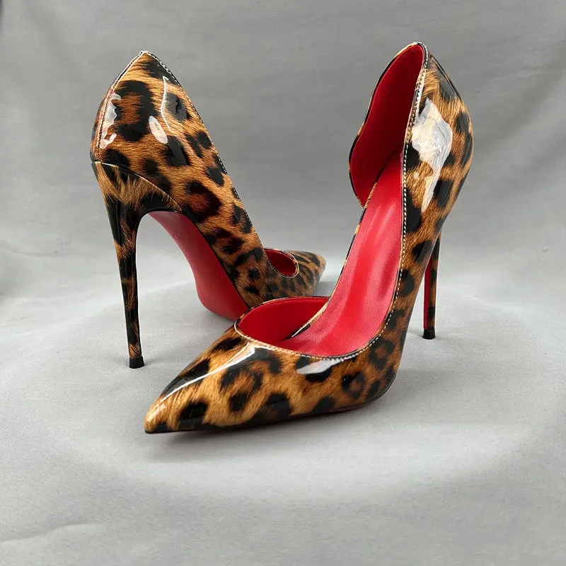 2026 Spring New High Heels Women's Thin Heels Shallow Mouth French Sexy Leopard Pattern Internet Red Side Empty Single Shoes