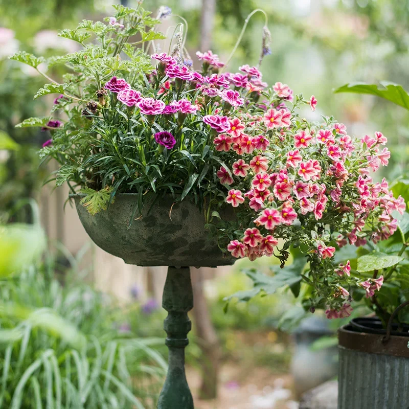 Ländlicher Blumentopf im europäischen Stil, eisenbeschichtet, hochbeinig, Vogelfutter, dekoratives Aufbewahrungsregal für Garten, Innenhof