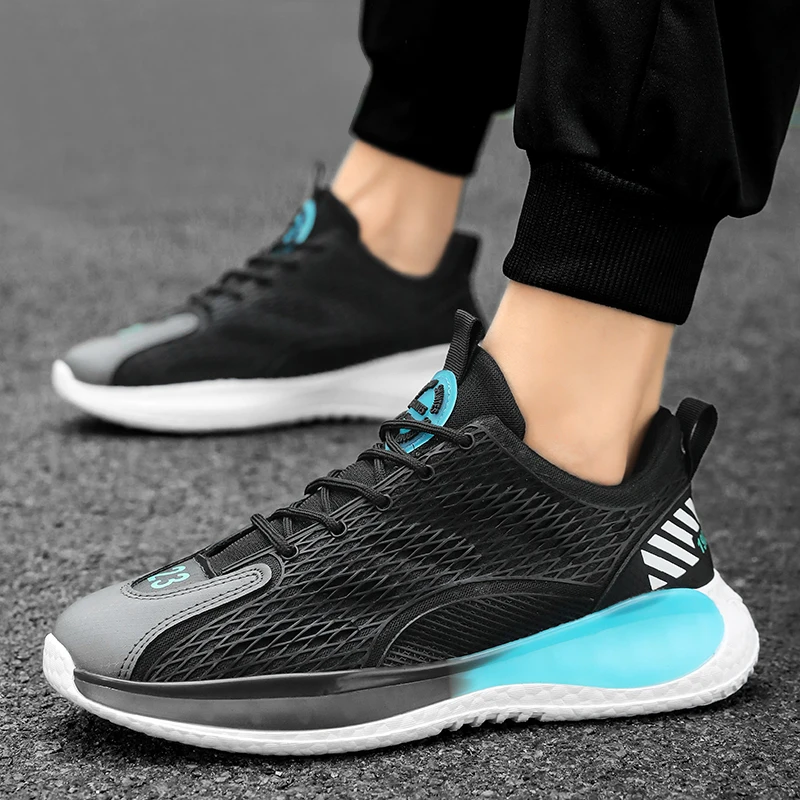 Men's Sports Shoe Korean Mesh Basketball Shoe Breathable Lace Up Running Shoe Elastic Comfortable Bottom Mountaineering Shoe