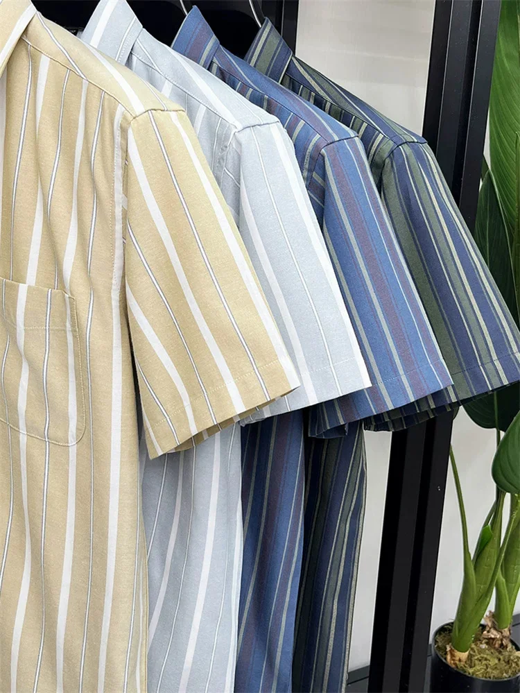 Summer new men's short sleeved shirt men's pure cotton wrinkle resistant casual loose vertical stripe shirt