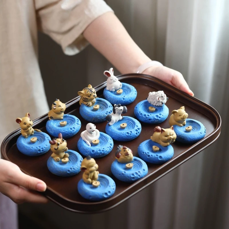 1pc Hand‑Crafted 12‑Zodiac Tea Pet Incense Stick Holder Figurine Burner Tea Table Ornament Home Teaware Decoration Accessories