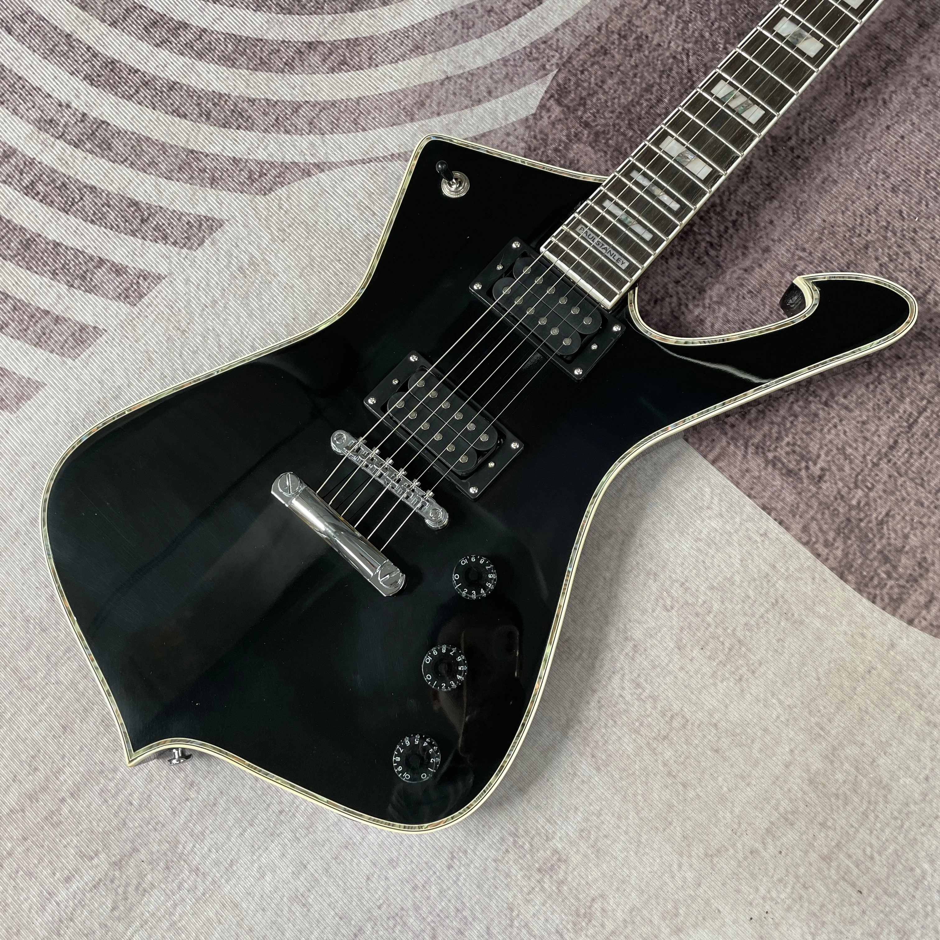 

Электрогитара Black Iceman 6s HH, корпус ROSEWOOD, накладка на гриф ROSEWOOD, быстрая доставка