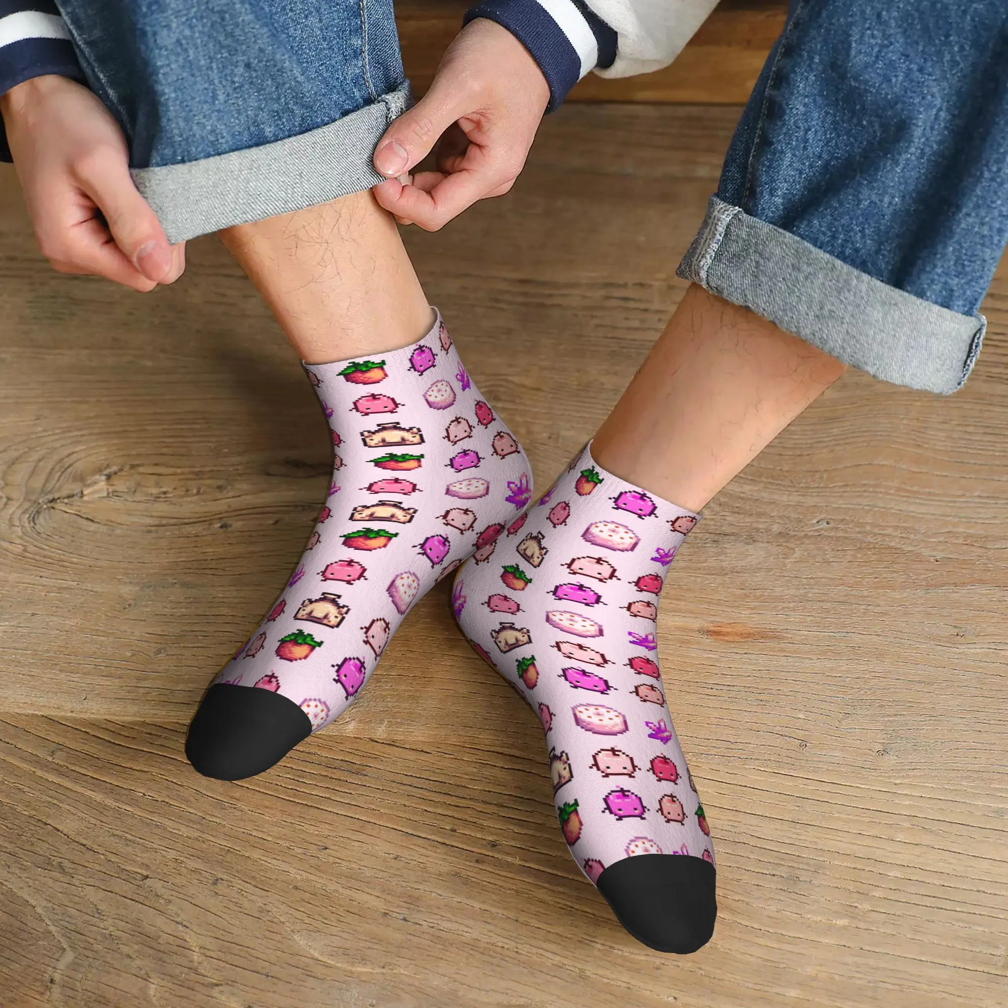 

All Seasons Stardew Valley Pink Junimo Set Socks Harajuku Super Soft Crew Socks Fashion Stockings for Men Women Gifts