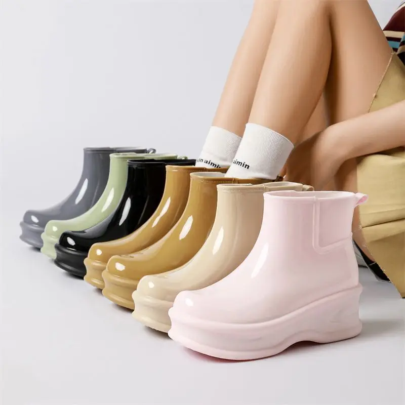 

New Platform Rain Shoes Women's Waterproof Glossy Rainboot 6 cm Height Increase Galoshes Woman Pull on Ankle Boots Hidden Hee