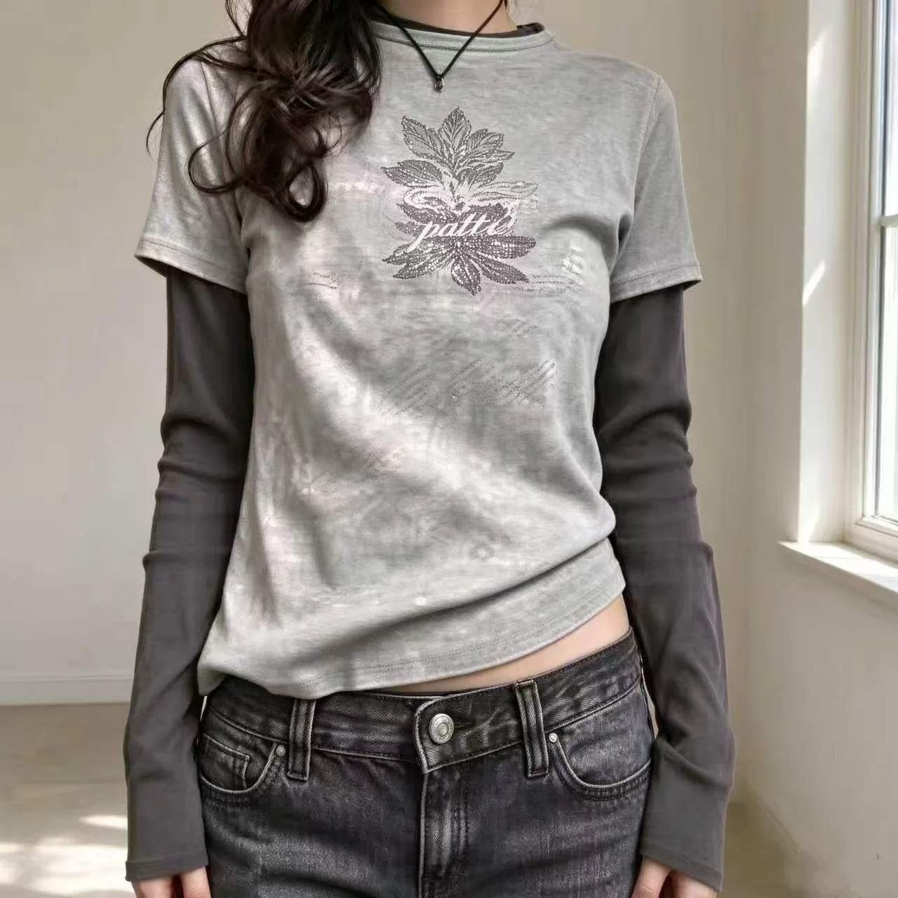 Girls' Spring and Autumn Millennial Style Sweet and Spicy Fake Two-Piece Faded Leaf Print Underwear Outerwear Top