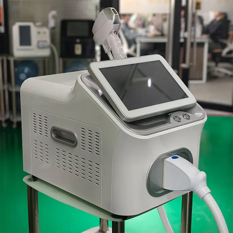 

Портативный аппарат для удаления волос 2026 года, 4000 Вт, высокомощный, с лазером 808 нм и поляризованной трубкой Ice Skin для эффективного удаления волос