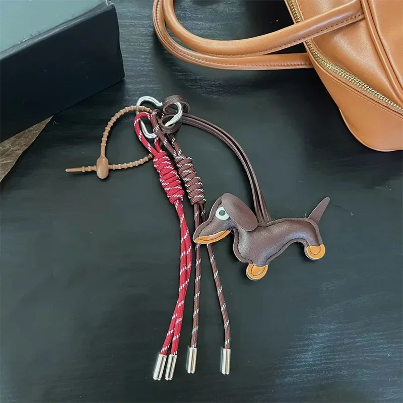 Cute Dachshund Bag Pendant Jewelry Trinket Key Ring For Mobile Phone Bag Accessories Creative Keychain Couple Jewelry Gift 2024