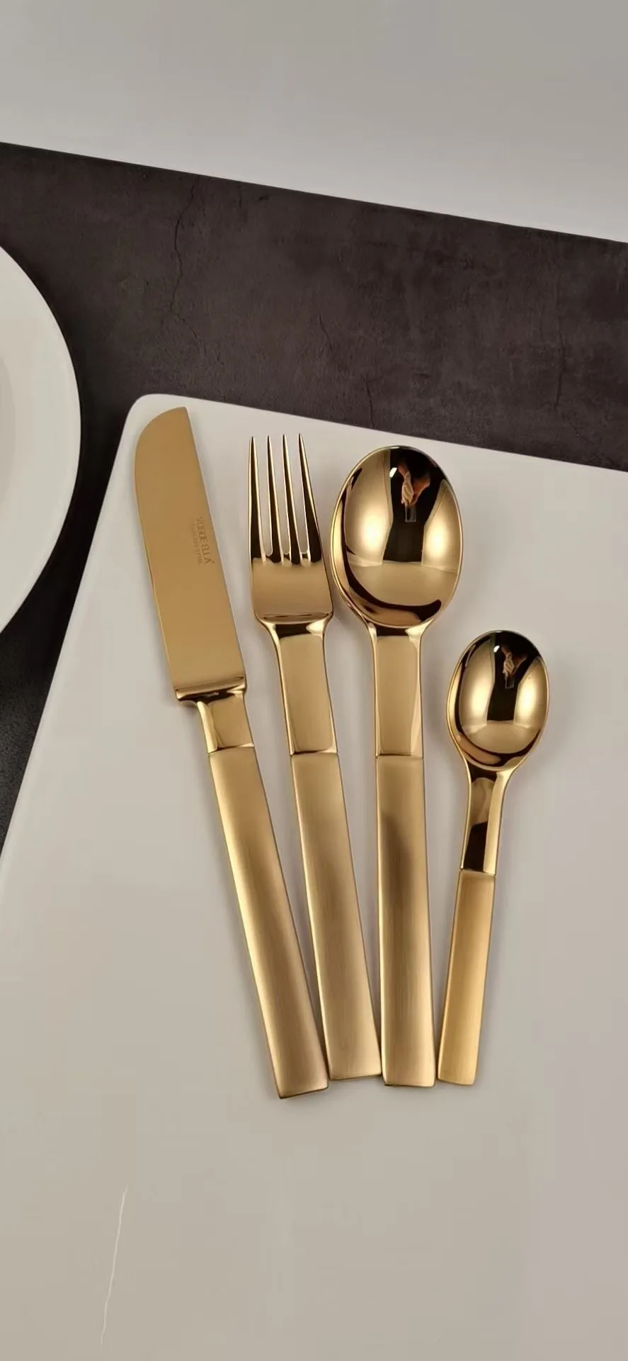 

Golden Stainless Steel Tableware Set, Flat Cutlery Kit, Steak Knife, Fork, Spoon, Tea Spoon, Flatware Sets, Dinnerware Sets