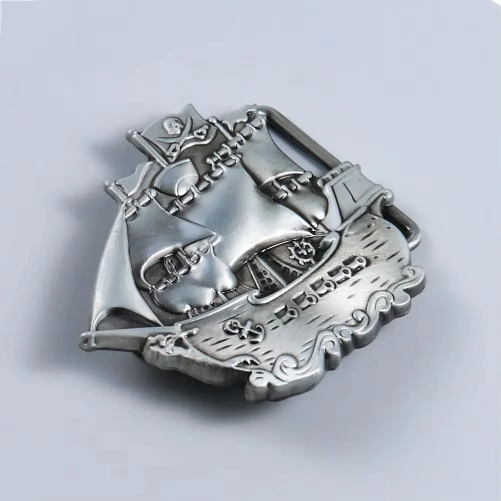 Рисунок 5 - Забавная пряжка для ремня с пиратским