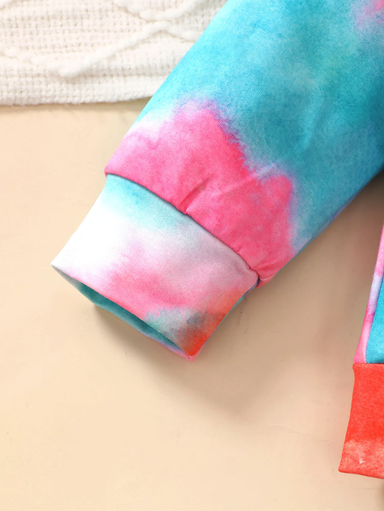 4-7 Jahre Mädchen-Set, Rundhals, Cartoon, süßes Kätzchen, Batikmuster, Langarmshirt + lange Hose, 2-teiliges Set, Mädchen-Frühlings- und Herbstmode-Set – Detail 4