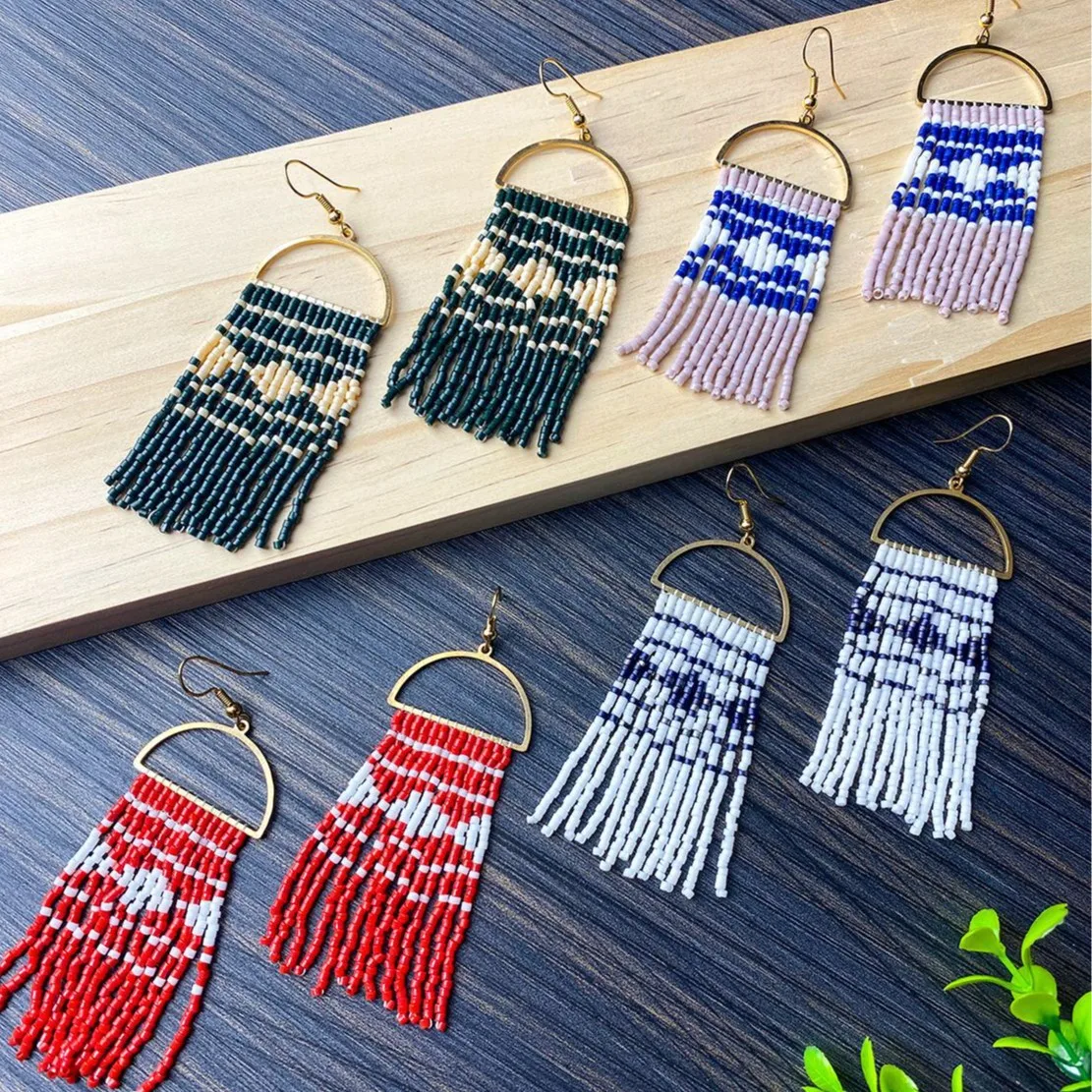 

ZGMXR Rice bead earrings Tassel Geometry Bohemia Colorful Hand weaving Alloy Woman Fashion Simple Beaded earrings