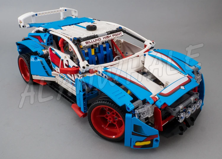 1085pcs 2in1 Rally Car Buggy Sporty blue Bodywork Low-profile Tires 10826 Building Block Toys Compatible with Model