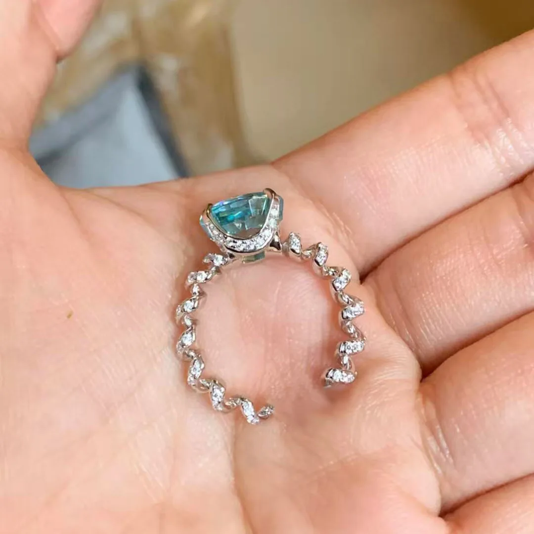 S925 Sterling Silver Retro Light Luxury Niche High End High Carbon Diamond Cool Index Finger Ring For Fashion Forward Wearers