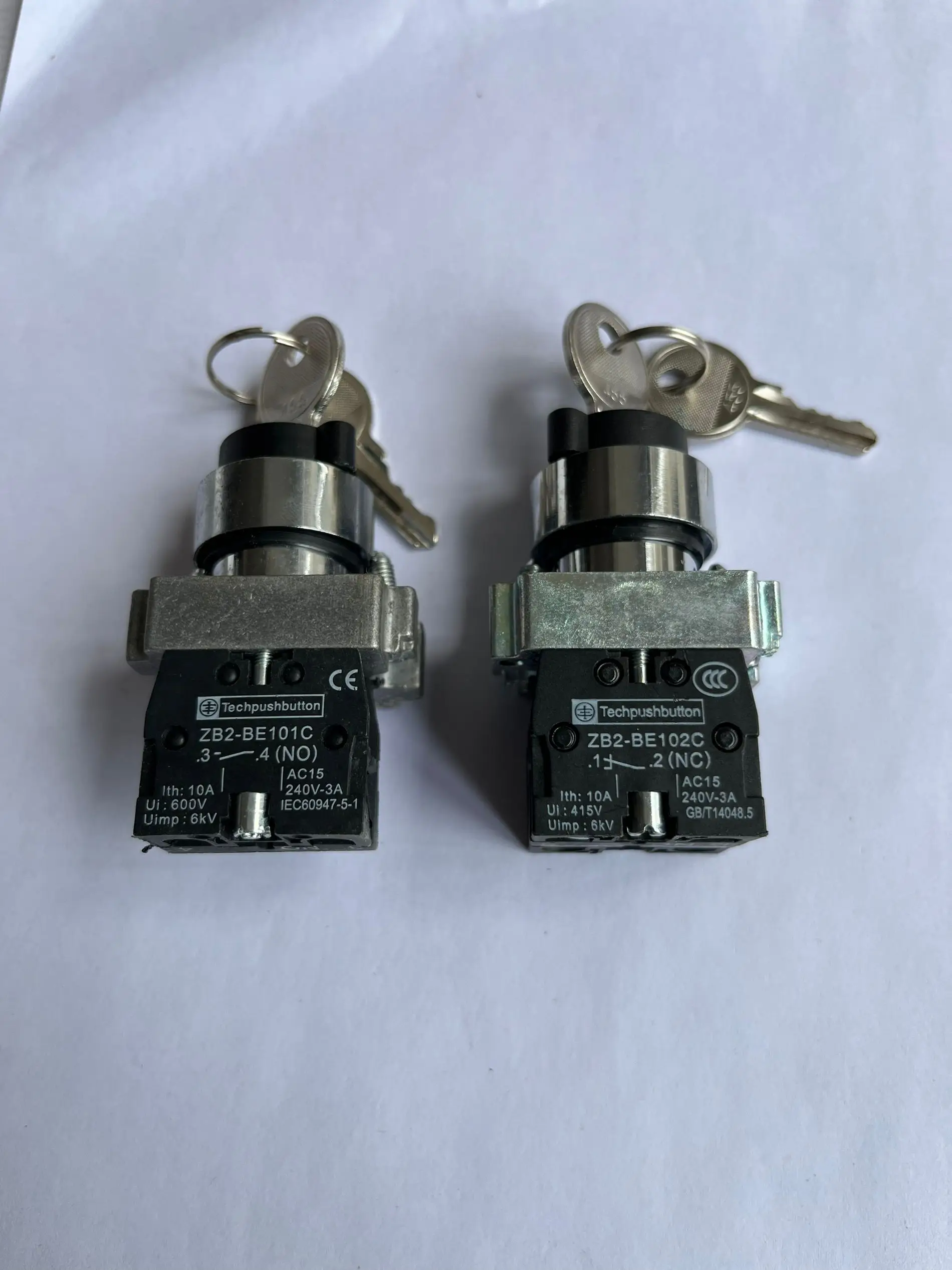 Key Switch 22mm XB2-BG21 BG33 BG23 BG25 BG35 BG45 BG53 BG22 1NO/2NO/1NO1NC 2/3 Position Self Locking Reset Select Knob Switch