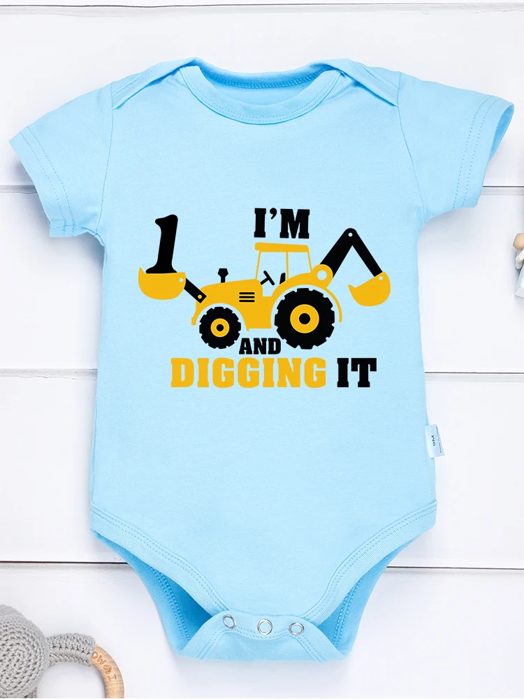 Рисунок 4 - Детский комбинезон I'm 1 and Digging It