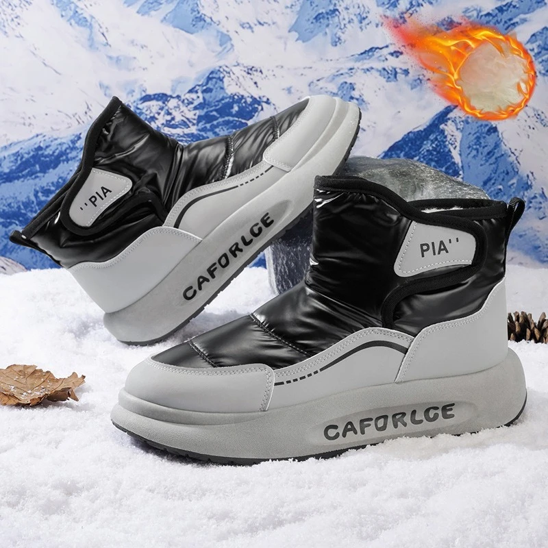 أحذية رجالية قطنية سميكة من القطيفة على الموضة رائجة البيع أحذية ثلج شتوية مضادة للانزلاق للرجال