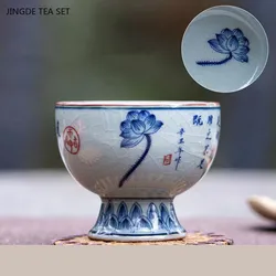 Taza de té de cerámica de loto pintada a mano, exquisita taza maestra de porcelana azul y blanca con esmalte de grietas de hielo, accesorios de té de belleza personalizados