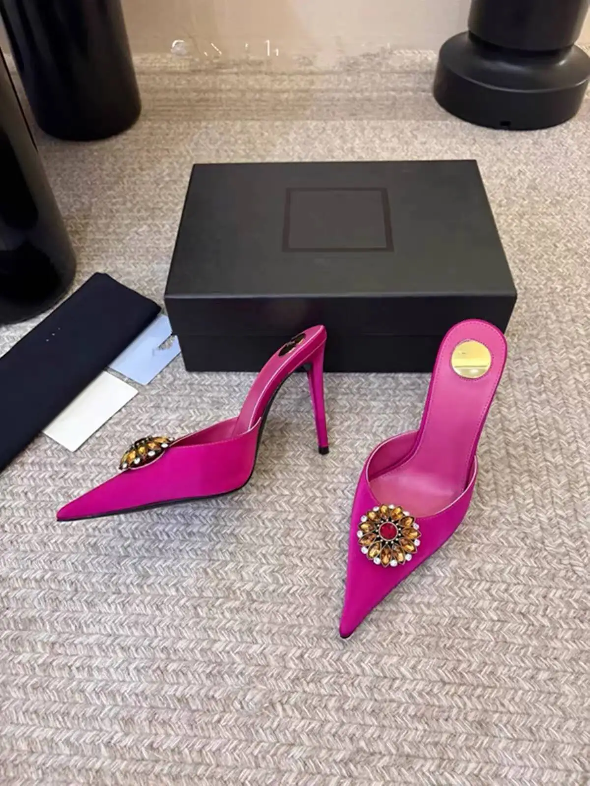 Women's New Satin Pointed Toe Toe Water Diamond High Heels Slippers Party Wedding High Heels Women's Sandals
