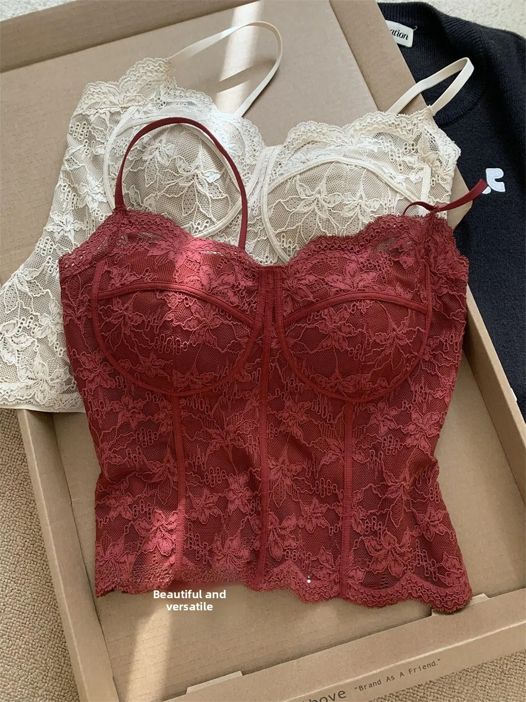 

Sexy Lace Bralette Wireless Layered Wear Thin Vest Style Summer Innerwear Women's plus Size Clothing Spring Season round Neck