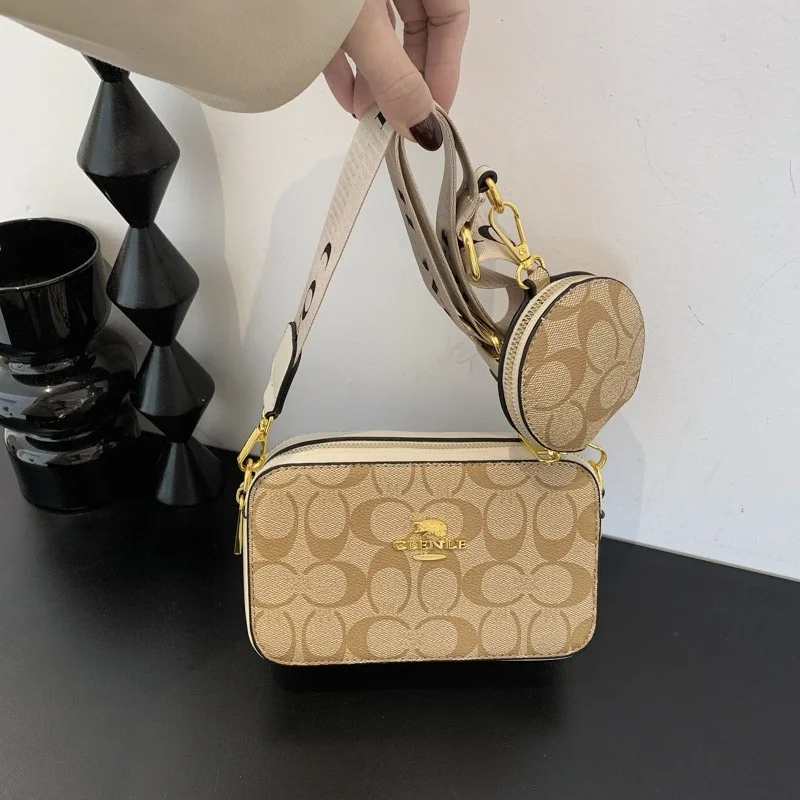 

2026 Elegant and Fashionable Shoulder Bag / Spring/Summer Crossbody Bag / Retro Color Coin Purse / Money Bag
