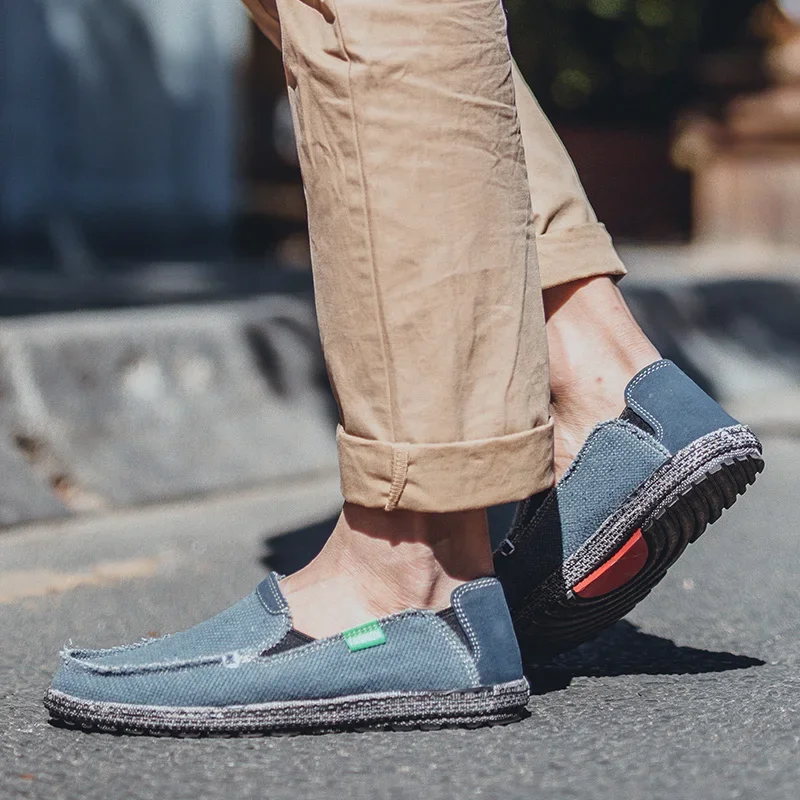 New Summer Men Canvas Shoes Breathable Denim Canvas Casual Shoes Men Loafers Comfortable Ultralight Lazy Boat Shoes Big Size 48