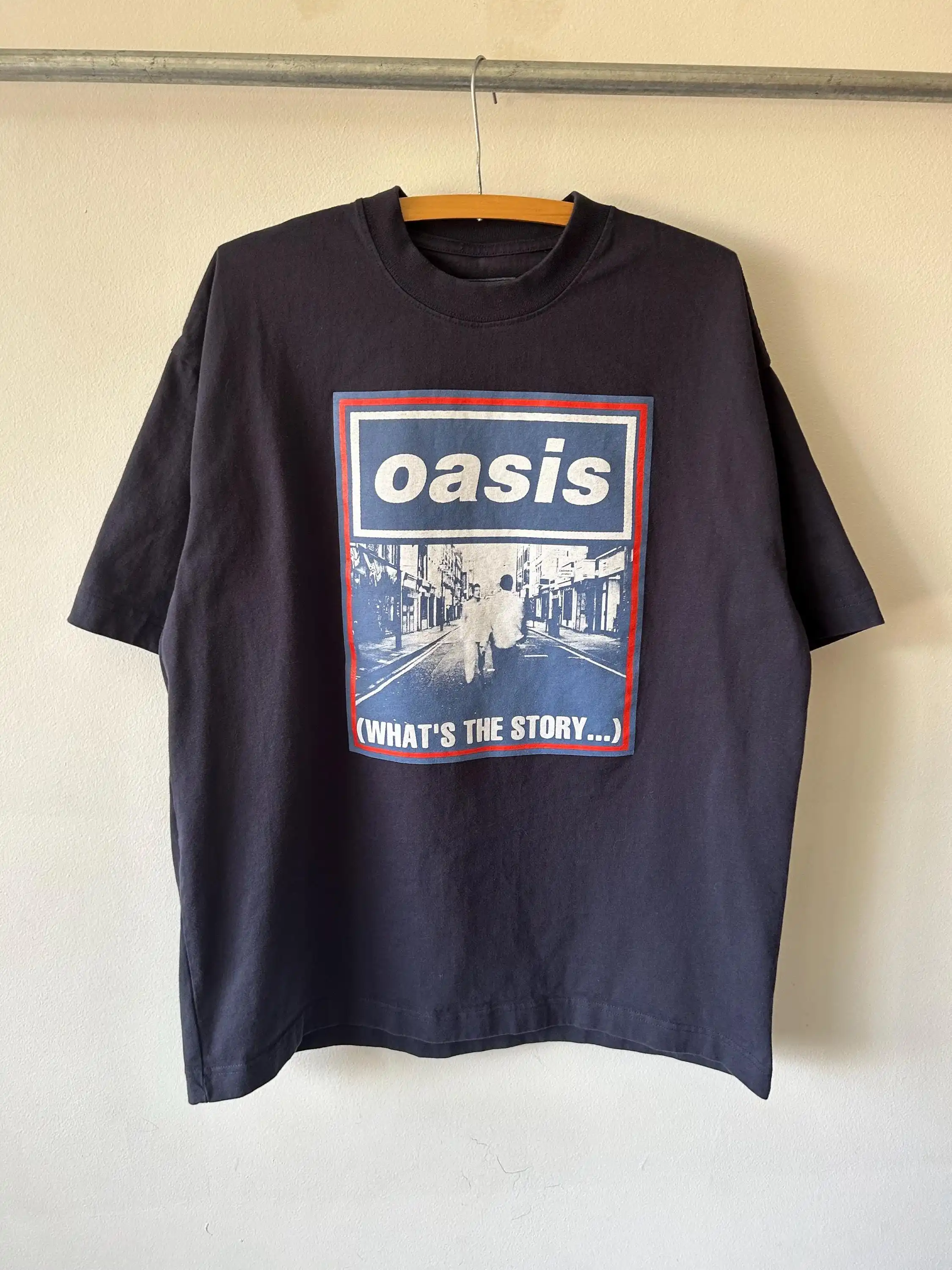 Oasis 2025 Band Tour T-Shirt Navy Graphic Medium Oversized Round Neck Printed T-shirt