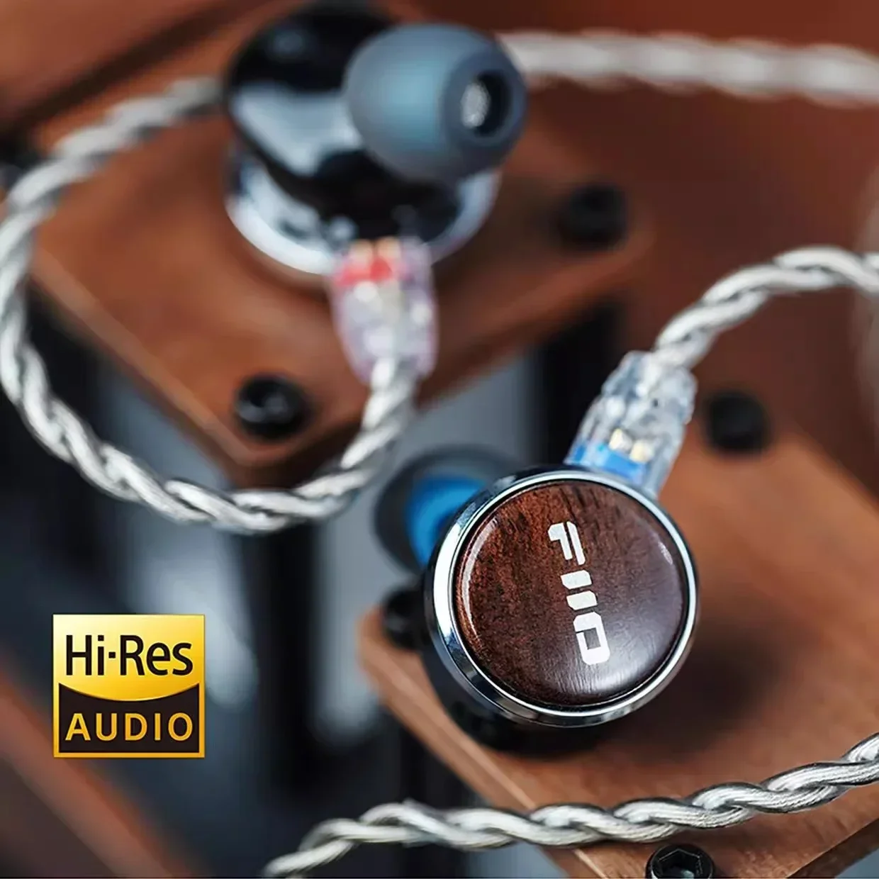 หูฟัง Fiio Fp3 หูฟังแบบมีสายคุณภาพเสียงระดับไฮไฟ หูฟังน้ำหนักเบา ทำจากไม้วอลนัท หูฟังไม้ลายดอกแพร์ หูฟังสำหรับเล่นเกมและใช้งานในสำนักงาน ปรับแต่งได้