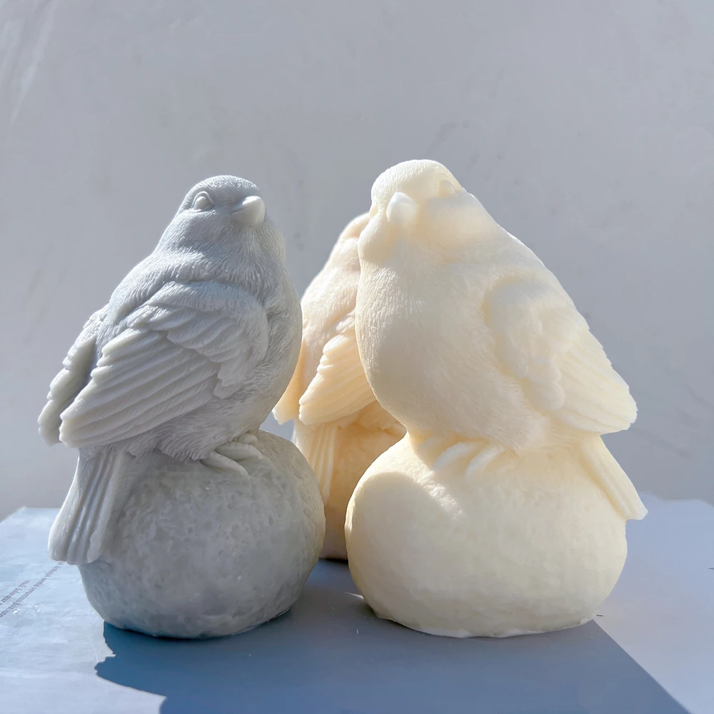 Sitting On Stone Bird Silicone Candle Mold Animal Soy Wax Mould Animal Decorative