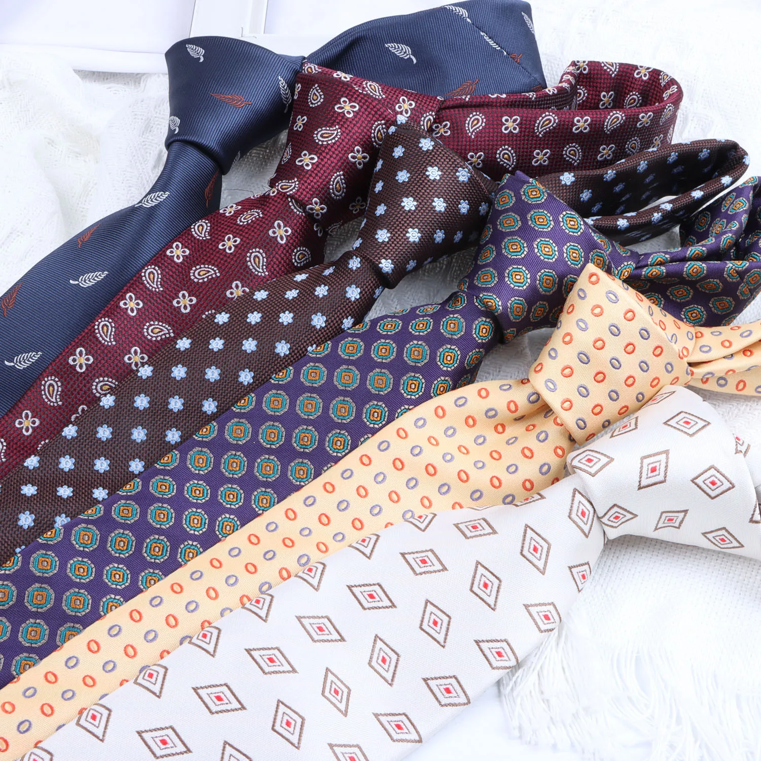 Women Accessories Wholesale China - ขายส่ง เนคไทผู้ชายแบบผูกมือ ขนาด 8 ซม. เนคไทคลาสสิก