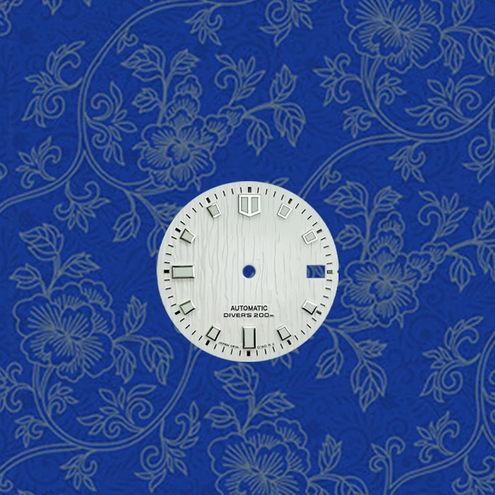 

28.5mm Dial Suitable For NH35 Automatic Movement Green Luminous Watch S Logo