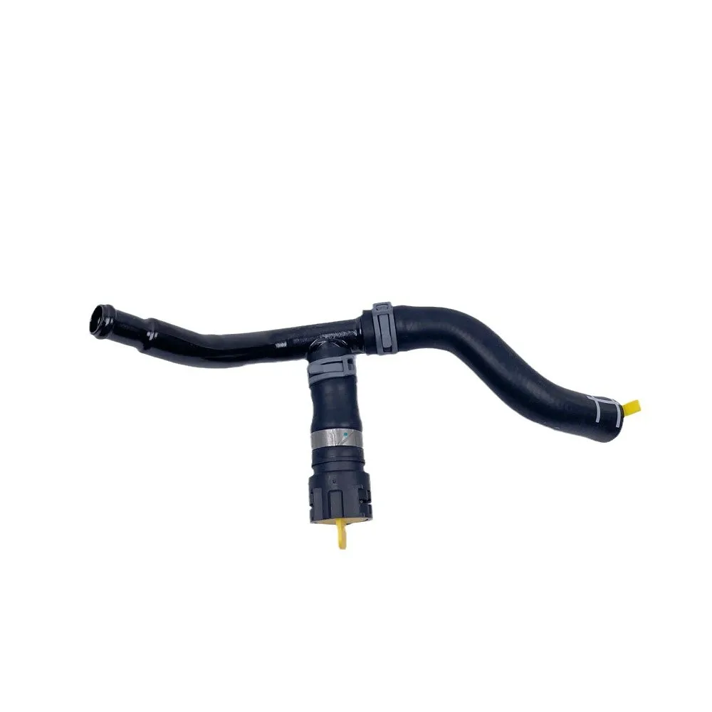 tuyau-d'eau-de-refroidissement-de-tuyau-de-fer-de-moteur-de-pieces-automobiles-7p0121070k