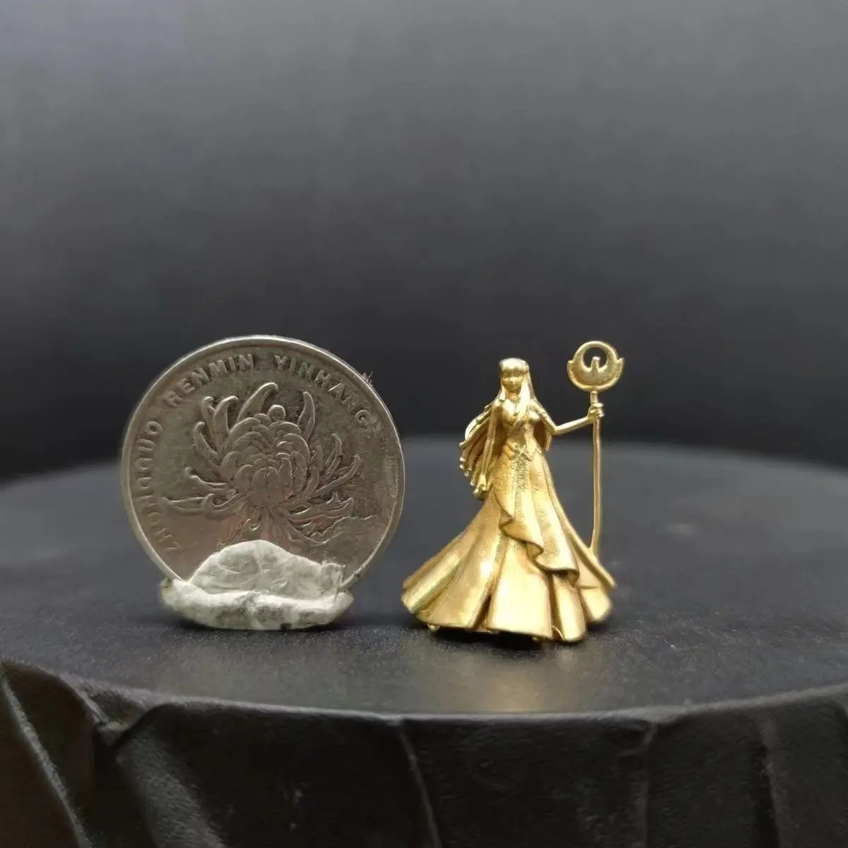 Brass Roman-Style Goddess Sculpture - Mini Mythological Decor with Scepter & Gown,Miniature Diorama Accent Vintage Shelf